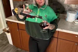 looking for a long term client - Image 1